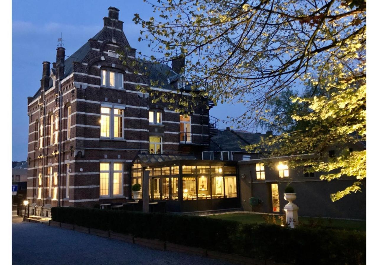 Boutique Hotel Huys Van Steyns Tongern Exterior foto